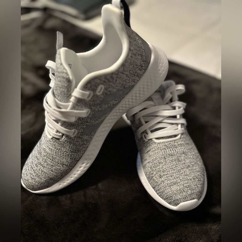 Adidas Cloudfoam Sneakers